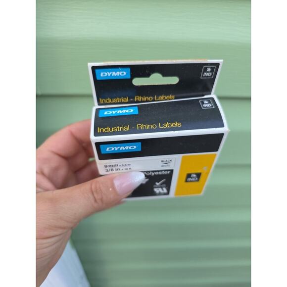 NEW DYMO 18443 Rhino Labels Vinyl Tape 3/8" x 18 feet 9mm x 5.5mm - Picture 12 of 16